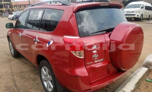 Acheter Occasion Voiture Toyota RAV4 Rouge à Abuja, État de Lagos Acheter Occasion Voiture Toyota RAV4 Rouge à Abuja, État de Lagos
