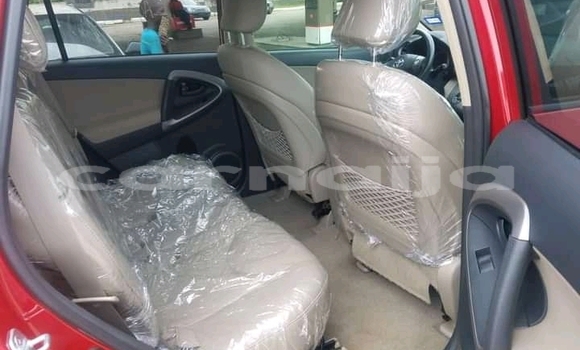 Acheter Occasion Voiture Toyota RAV4 Rouge à Abuja, État de Lagos Acheter Occasion Voiture Toyota RAV4 Rouge à Abuja, État de Lagos