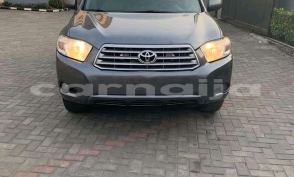 Buy Used Toyota Highlander Beige Car in Apapa in Lagos State