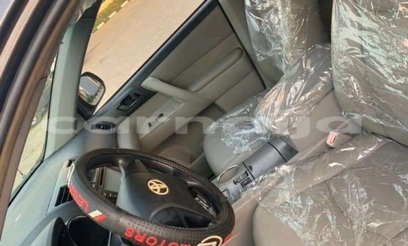 Buy Used Toyota Highlander Beige Car in Apapa in Lagos State Buy Used Toyota Highlander Beige Car in Apapa in Lagos State