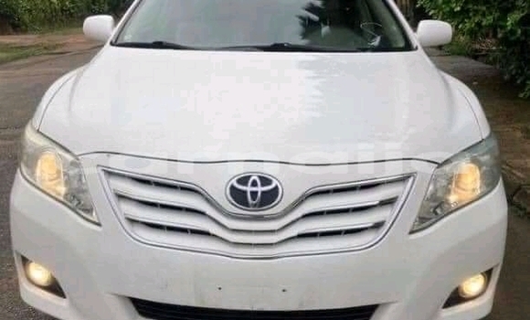 Buy New Toyota Camry White Car in Ibadan in Oyo State