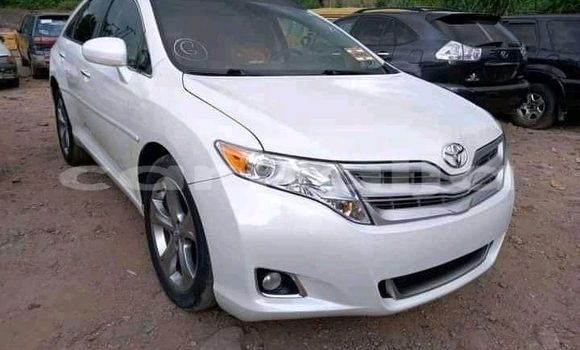 Buy New Toyota Venza White Car in Port Harcourt in Rivers State