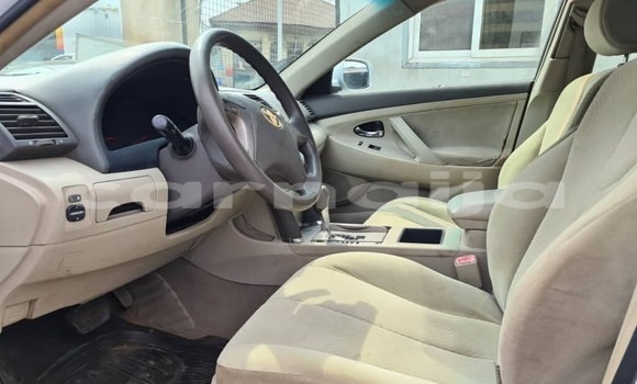 Buy Used Lexus RX 330 Silver Car in Lagos in Lagos State Buy Used Lexus RX 330 Silver Car in Lagos in Lagos State