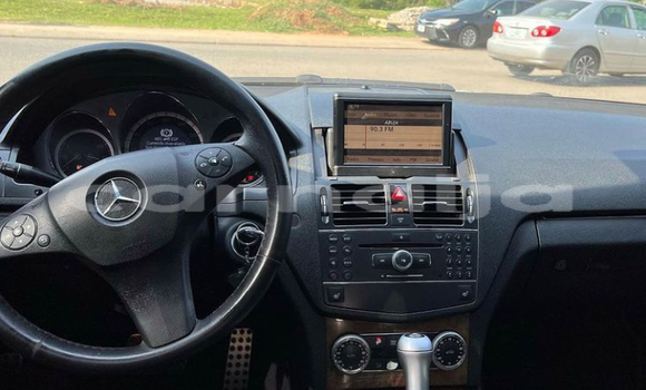 Acheter Import Voiture Mercedes-Benz 300–Series Blanc à Sango Ota, Ogun