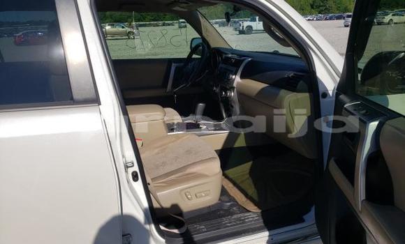 Acheter Neuf Voiture Toyota 4Runner Blanc à Abeokuta, État d'Ogun Acheter Neuf Voiture Toyota 4Runner Blanc à Abeokuta, État d'Ogun