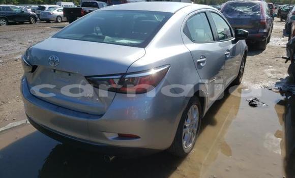 Acheter Neuf Voiture Toyota Yaris Gris à Abeokuta, État d'Ogun Acheter Neuf Voiture Toyota Yaris Gris à Abeokuta, État d'Ogun