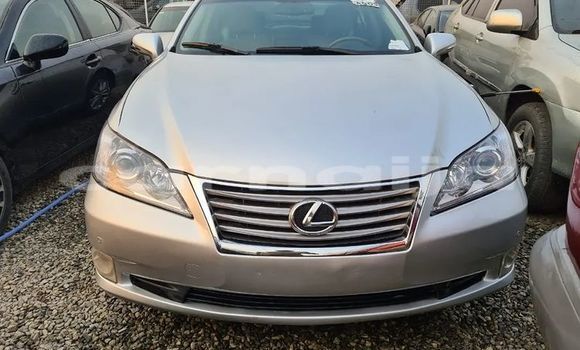 Buy Import Lexus ES Silver Car in Lagos in Lagos State Buy Import Lexus ES Silver Car in Lagos in Lagos State