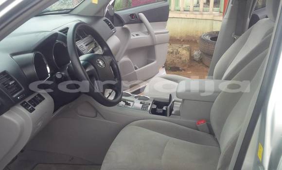 Acheter Occasion Voiture Toyota Highlander Gris à Lagos, État de Lagos Acheter Occasion Voiture Toyota Highlander Gris à Lagos, État de Lagos