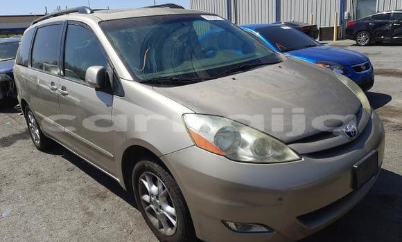 Acheter Import Voiture Toyota Sienna Autre à Daura, Katsina Acheter Import Voiture Toyota Sienna Autre à Daura, Katsina