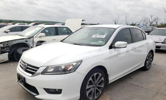 Acheter Neuf Voiture Honda Accord Blanc à Badagry, État de Lagos Acheter Neuf Voiture Honda Accord Blanc à Badagry, État de Lagos