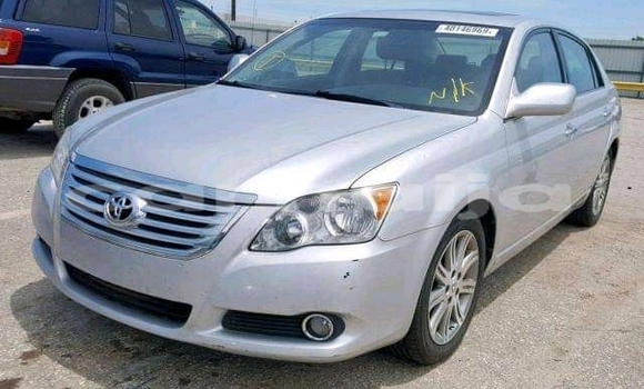 Buy New Toyota Aurion Silver Car in Lagos in Lagos State