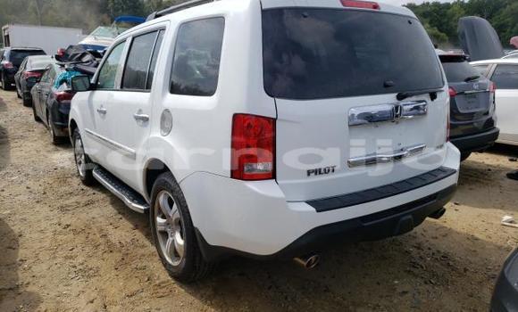 Buy Import Honda Pilot White Car in Lagos in Lagos State Buy Import Honda Pilot White Car in Lagos in Lagos State