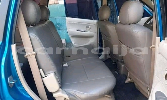 Acheter Neuf Voiture Toyota Avanza Bleu à Enugu Ezike, Enugu Acheter Neuf Voiture Toyota Avanza Bleu à Enugu Ezike, Enugu