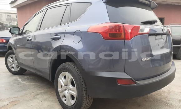 Acheter Occasion Voiture Toyota RAV4 Beige à Lagos, État de Lagos Acheter Occasion Voiture Toyota RAV4 Beige à Lagos, État de Lagos