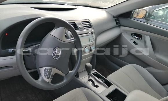Acheter Occasion Voiture Toyota Camry Blanc à Badagry, État de Lagos Acheter Occasion Voiture Toyota Camry Blanc à Badagry, État de Lagos