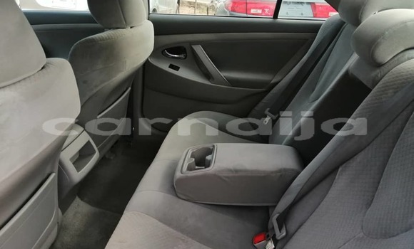 Acheter Occasion Voiture Toyota Camry Blanc à Badagry, État de Lagos Acheter Occasion Voiture Toyota Camry Blanc à Badagry, État de Lagos