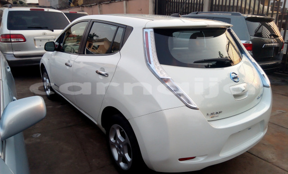 Acheter Occasion Voiture Nissan Leaf Blanc à Badagry, État de Lagos Acheter Occasion Voiture Nissan Leaf Blanc à Badagry, État de Lagos