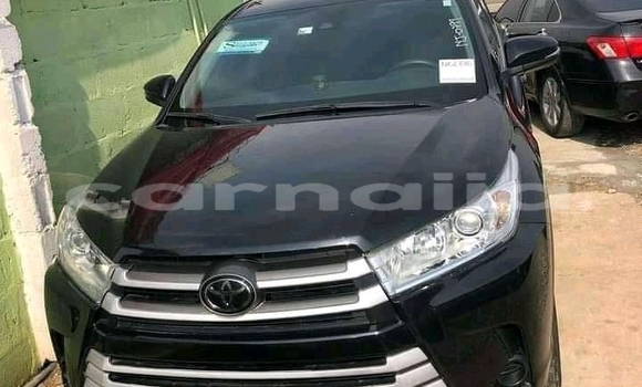 Acheter Neuf Voiture Toyota Highlander Noir à Asaba, État du Delta Acheter Neuf Voiture Toyota Highlander Noir à Asaba, État du Delta