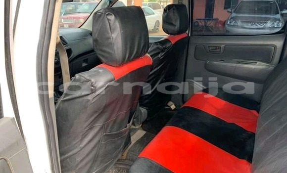 Buy New Toyota Hilux White Car in Owerri in Imo State Buy New Toyota Hilux White Car in Owerri in Imo State