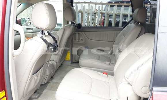 Acheter Occasion Voiture Toyota Sienna Rouge à Lagos, État de Lagos Acheter Occasion Voiture Toyota Sienna Rouge à Lagos, État de Lagos