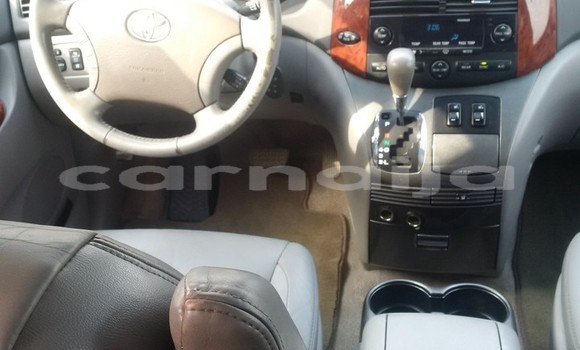 Acheter Occasion Voiture Toyota Sienna Noir à Lagos, État de Lagos Acheter Occasion Voiture Toyota Sienna Noir à Lagos, État de Lagos