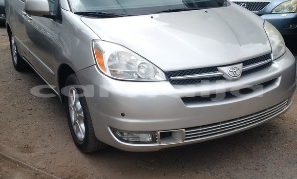 Buy Used Toyota Sienna Silver Car in Lagos in Lagos State Buy Used Toyota Sienna Silver Car in Lagos in Lagos State