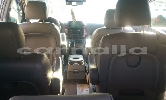 Buy Used Toyota Sienna Silver Car in Lagos in Lagos State Buy Used Toyota Sienna Silver Car in Lagos in Lagos State