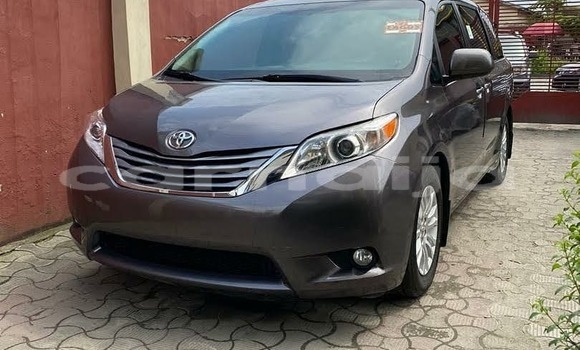 Buy Used Toyota Sienna Black Car in Lagos in Lagos State Buy Used Toyota Sienna Black Car in Lagos in Lagos State