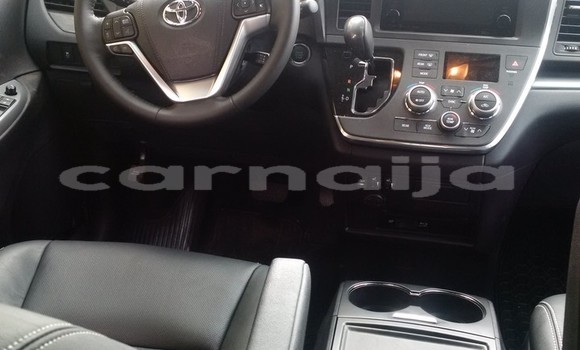 Acheter Occasion Voiture Toyota Sienna Gris à Lagos, État de Lagos Acheter Occasion Voiture Toyota Sienna Gris à Lagos, État de Lagos