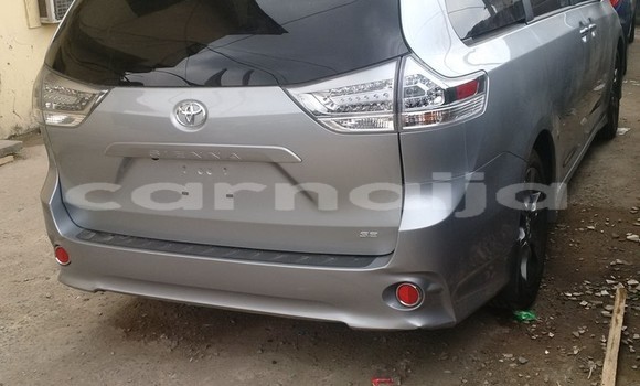 Acheter Occasion Voiture Toyota Sienna Gris à Lagos, État de Lagos Acheter Occasion Voiture Toyota Sienna Gris à Lagos, État de Lagos