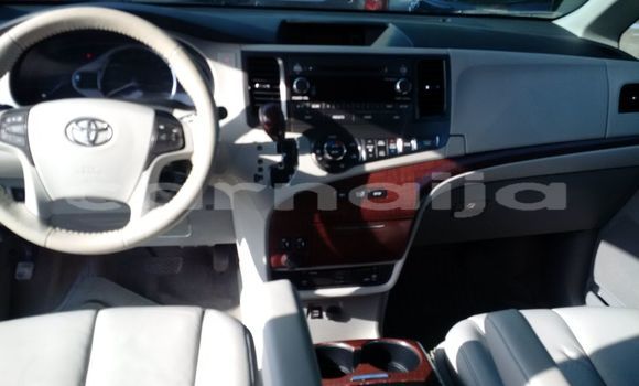 Acheter Occasion Voiture Toyota Sienna Noir à Lagos, État de Lagos Acheter Occasion Voiture Toyota Sienna Noir à Lagos, État de Lagos