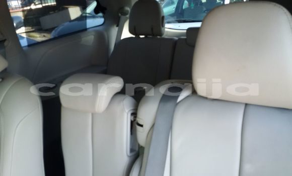 Acheter Occasion Voiture Toyota Sienna Noir à Lagos, État de Lagos Acheter Occasion Voiture Toyota Sienna Noir à Lagos, État de Lagos