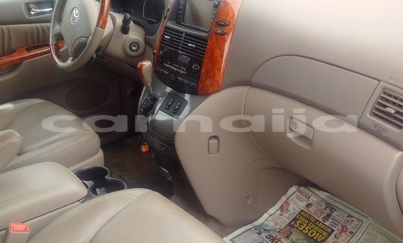 Buy Used Toyota Sienna Brown Car in Lagos in Lagos State Buy Used Toyota Sienna Brown Car in Lagos in Lagos State
