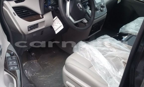 Acheter Occasion Voiture Toyota Sienna Noir à Lagos, État de Lagos Acheter Occasion Voiture Toyota Sienna Noir à Lagos, État de Lagos