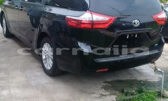 Acheter Occasion Voiture Toyota Sienna Noir à Lagos, État de Lagos Acheter Occasion Voiture Toyota Sienna Noir à Lagos, État de Lagos