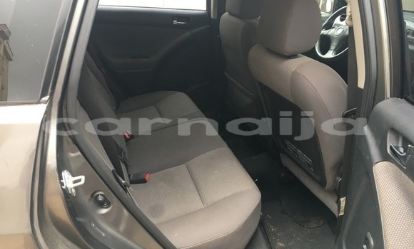 Buy Used Toyota Matrix Silver Car in Anambra in Anambra Buy Used Toyota Matrix Silver Car in Anambra in Anambra