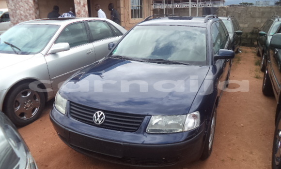 Buy Used Volkswagen Passat Blue Car in Calabar in Cross River State