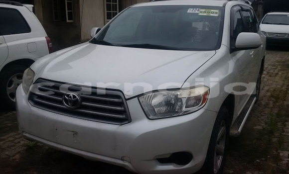 Acheter Occasion Voiture Toyota Highlander Gris à Lagos, État de Lagos