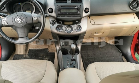Acheter Occasion Voiture Toyota RAV4 Rouge à Lagos, État de Lagos Acheter Occasion Voiture Toyota RAV4 Rouge à Lagos, État de Lagos