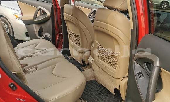 Acheter Occasion Voiture Toyota RAV4 Rouge à Lagos, État de Lagos Acheter Occasion Voiture Toyota RAV4 Rouge à Lagos, État de Lagos