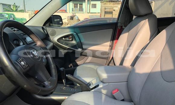 Acheter Occasion Voiture Toyota RAV4 Rouge à Lagos, État de Lagos Acheter Occasion Voiture Toyota RAV4 Rouge à Lagos, État de Lagos