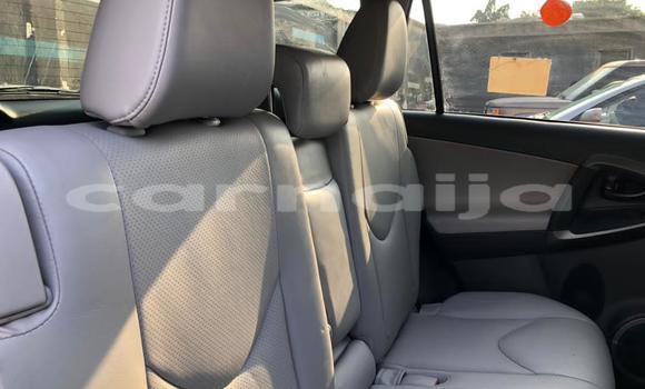 Acheter Occasion Voiture Toyota RAV4 Rouge à Lagos, État de Lagos Acheter Occasion Voiture Toyota RAV4 Rouge à Lagos, État de Lagos