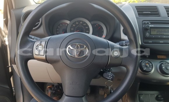 Acheter Occasion Voiture Toyota RAV4 Gris à Lagos, État de Lagos Acheter Occasion Voiture Toyota RAV4 Gris à Lagos, État de Lagos