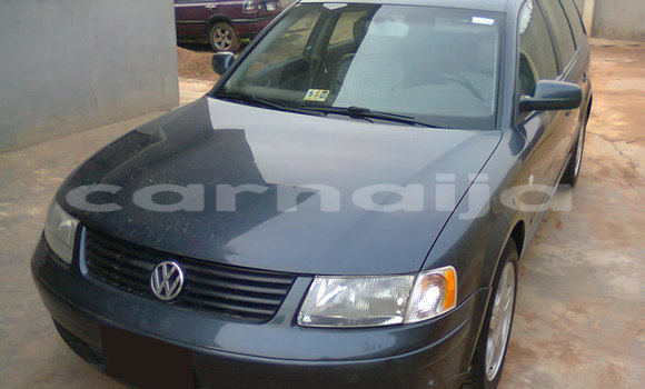 Buy Used Volkswagen Passat Beige Car in Mushin in Lagos State Buy Used Volkswagen Passat Beige Car in Mushin in Lagos State
