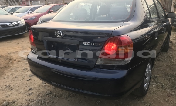 Acheter Occasion Voiture Toyota Echo Bleu à Lagos, État de Lagos Acheter Occasion Voiture Toyota Echo Bleu à Lagos, État de Lagos