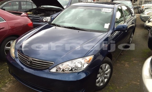 Buy Used Toyota Camry Blue Car in Ikeja in Lagos State Buy Used Toyota Camry Blue Car in Ikeja in Lagos State
