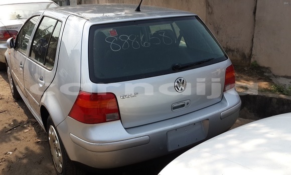 Buy Used Volkswagen Golf Blue Car in Ogbomosho in Oyo State Buy Used Volkswagen Golf Blue Car in Ogbomosho in Oyo State