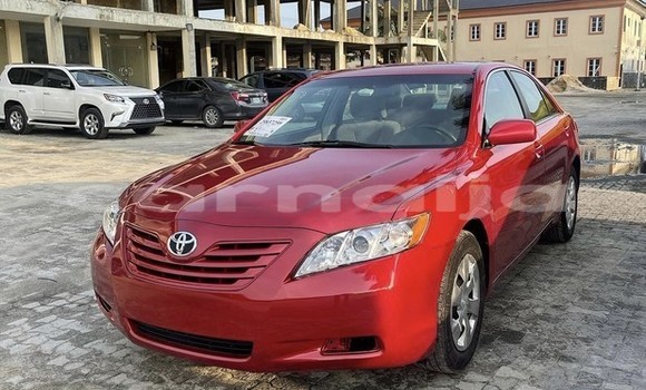 Acheter Occasion Voiture Toyota Camry Rouge à Lagos, État de Lagos