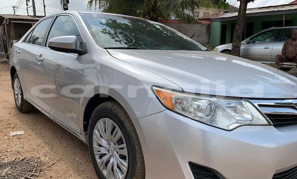 Acheter Occasion Voiture Toyota Camry Gris à Lagos, État de Lagos