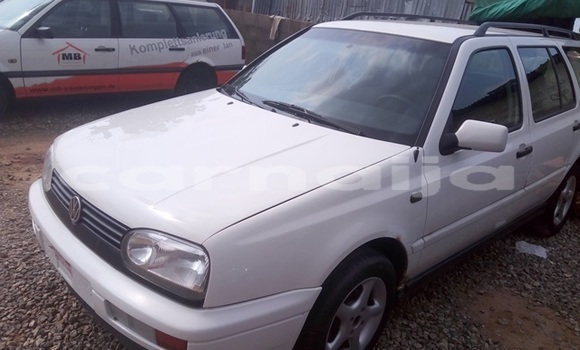 Acheter Occasion Voiture Volkswagen Golf Blanc à Badagry, État de Lagos